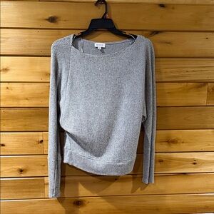 Evereve Light Gray Women's Crew Neck Sweater